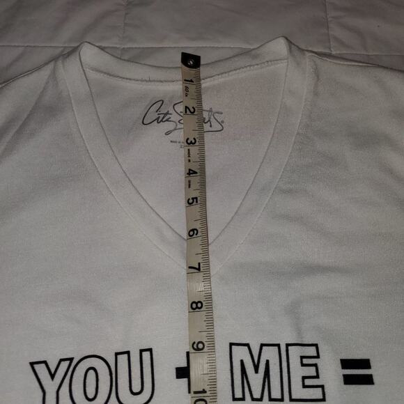 City streets extra small womens v-neck tee with striped trim and holographic wri - Picture 8 of 12